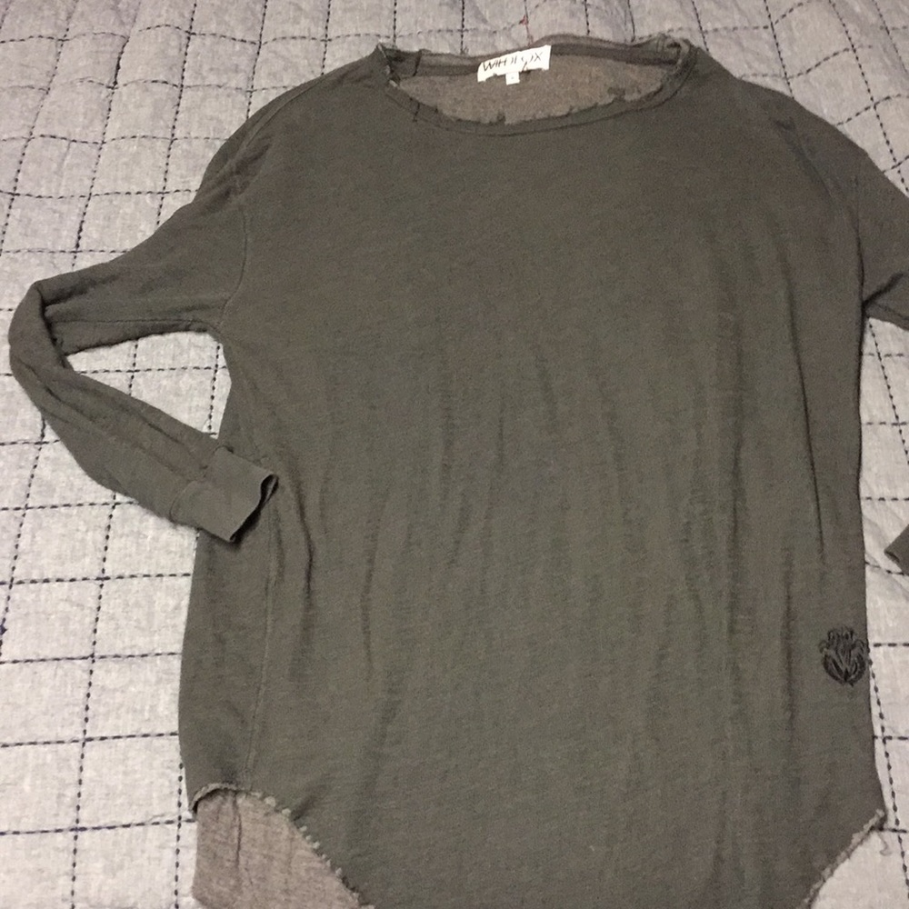 WILD FOX Gray Small LS Distressed Tee NWOT